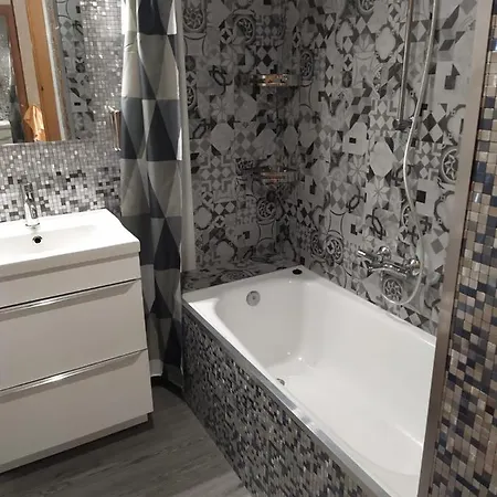 Estudio Atico Con Piscina 